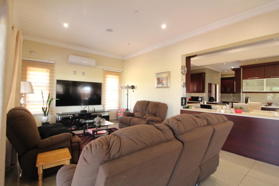 4 Bedroom Property for Sale in Blue Valley Golf Estate Gauteng