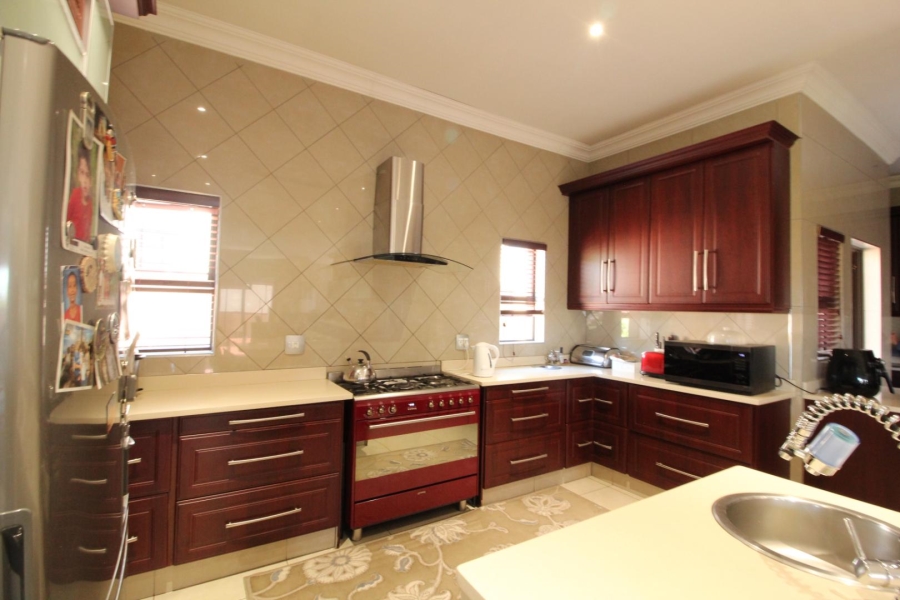 4 Bedroom Property for Sale in Blue Valley Golf Estate Gauteng