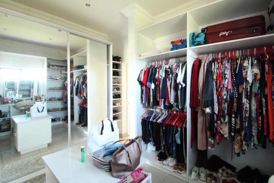 4 Bedroom Property for Sale in Blue Valley Golf Estate Gauteng