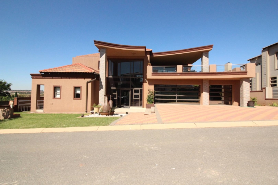 4 Bedroom Property for Sale in Blue Valley Golf Estate Gauteng