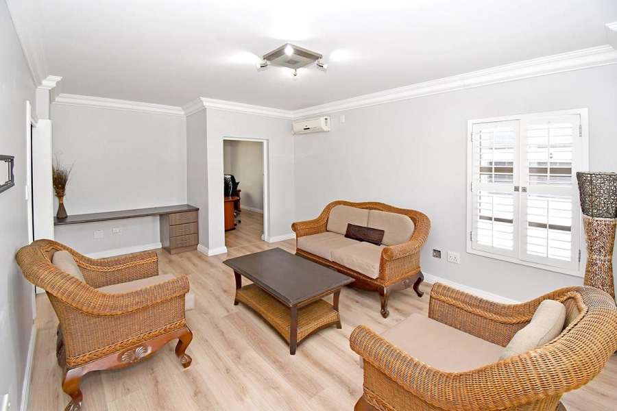 4 Bedroom Property for Sale in Blue Valley Golf Estate Gauteng