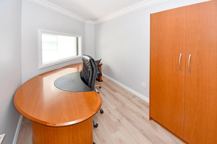 4 Bedroom Property for Sale in Blue Valley Golf Estate Gauteng