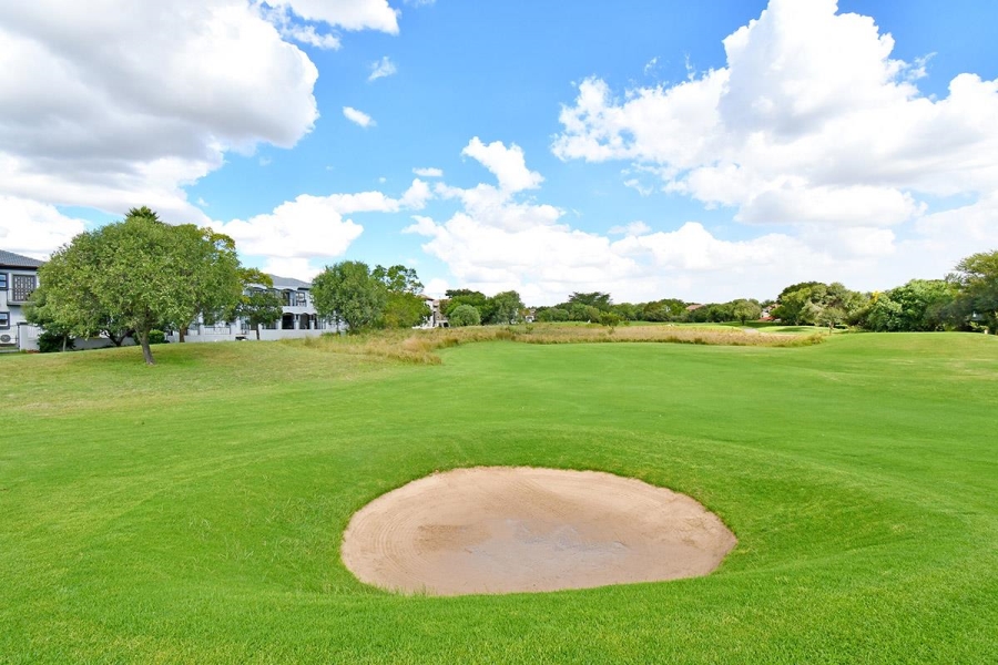 4 Bedroom Property for Sale in Blue Valley Golf Estate Gauteng