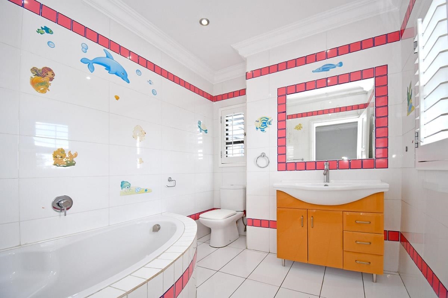 4 Bedroom Property for Sale in Blue Valley Golf Estate Gauteng