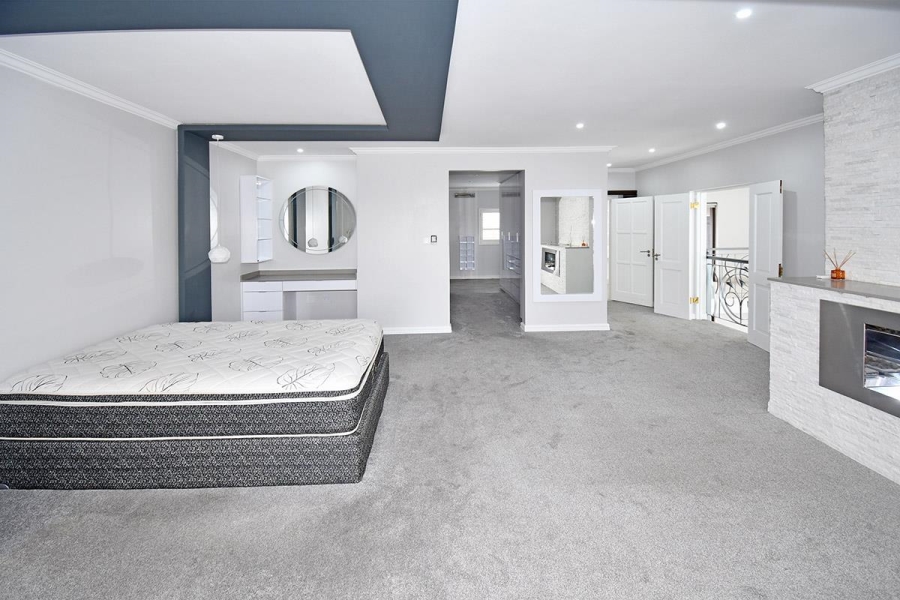 4 Bedroom Property for Sale in Blue Valley Golf Estate Gauteng