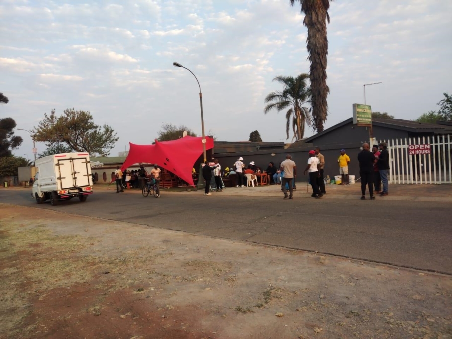 Commercial Property for Sale in Kempton Park West Gauteng