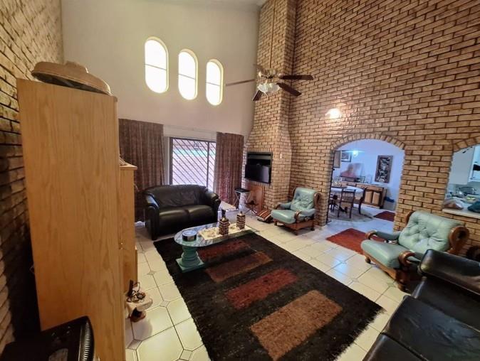 3 Bedroom Property for Sale in Edleen Gauteng