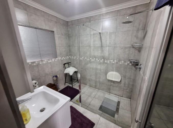 3 Bedroom Property for Sale in Edleen Gauteng