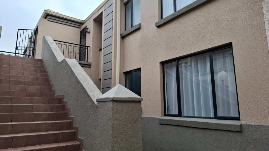 2 Bedroom Property for Sale in Meyersdal Gauteng
