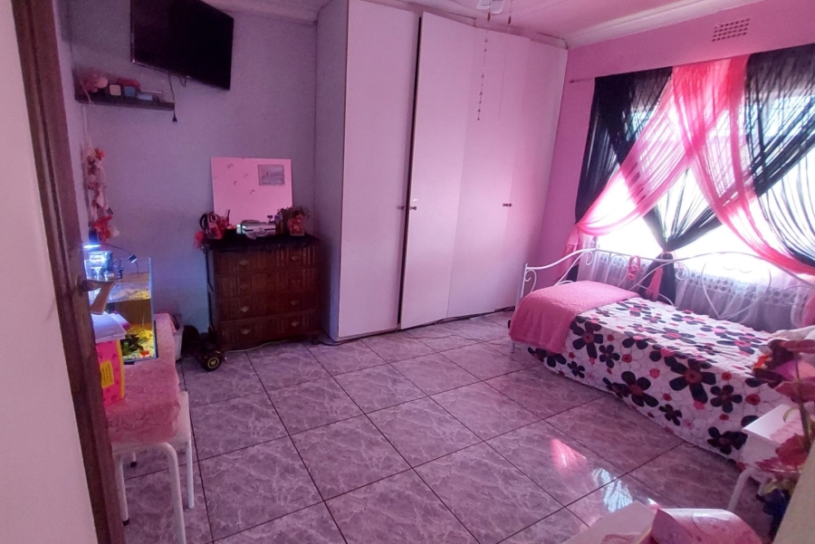 3 Bedroom Property for Sale in South Hills Gauteng