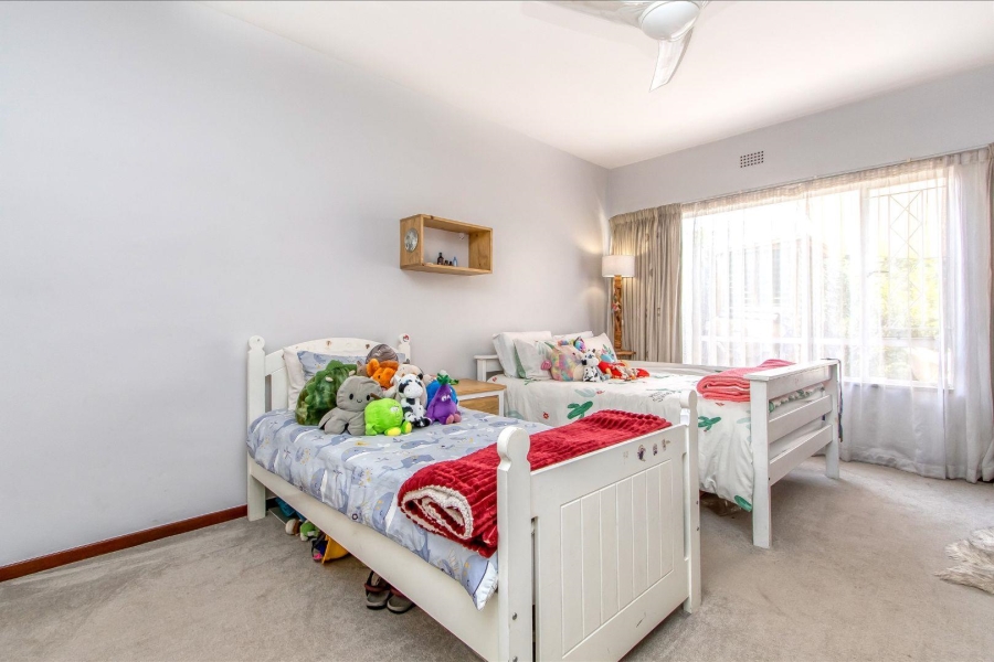 To Let 3 Bedroom Property for Rent in Linden Gauteng