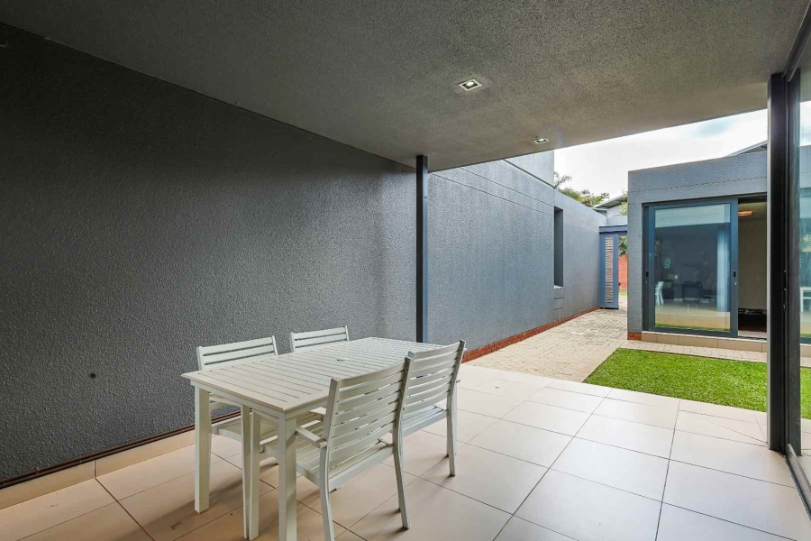 4 Bedroom Property for Sale in Waterkloof Ridge Gauteng