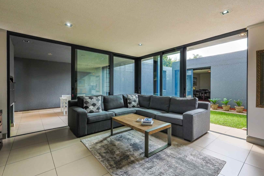 4 Bedroom Property for Sale in Waterkloof Ridge Gauteng