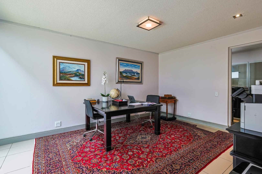 4 Bedroom Property for Sale in Waterkloof Ridge Gauteng