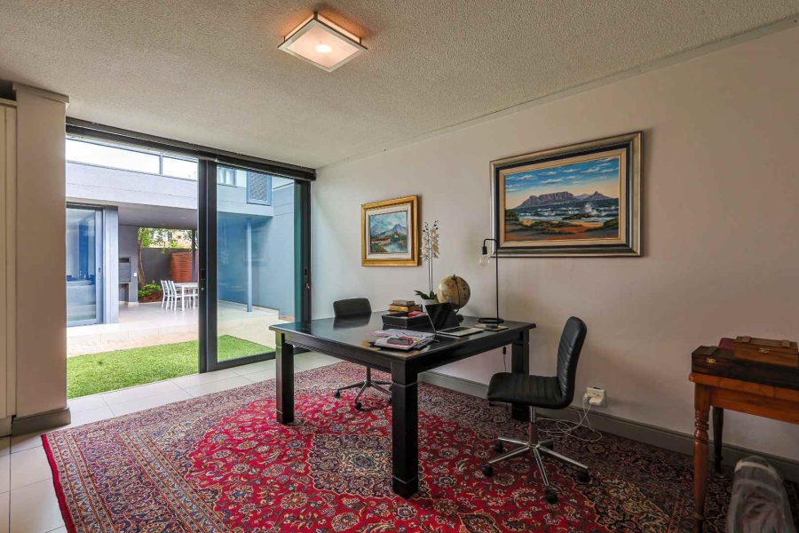 4 Bedroom Property for Sale in Waterkloof Ridge Gauteng