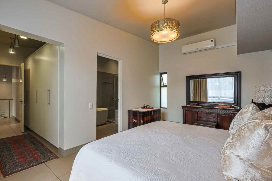 4 Bedroom Property for Sale in Waterkloof Ridge Gauteng