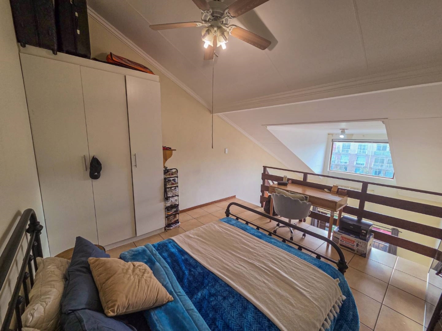 1 Bedroom Property for Sale in Hillcrest Gauteng