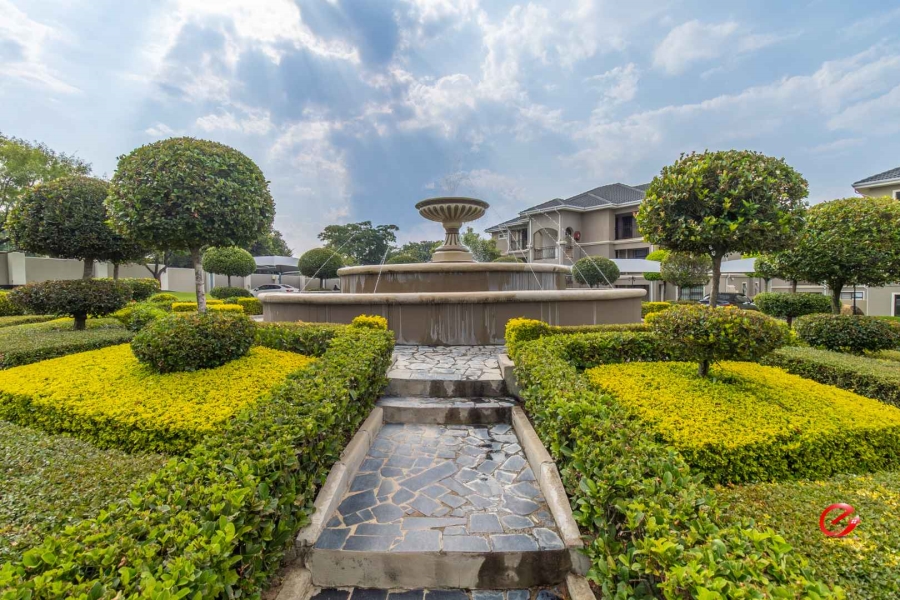 1 Bedroom Property for Sale in Fourways Gauteng