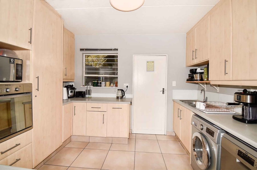 3 Bedroom Property for Sale in Fourways Gardens Gauteng