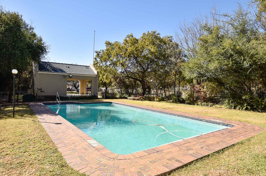 3 Bedroom Property for Sale in Fourways Gardens Gauteng