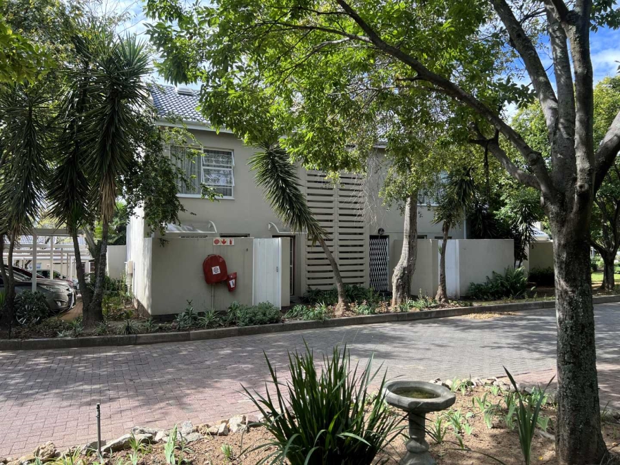 3 Bedroom Property for Sale in Fourways Gardens Gauteng