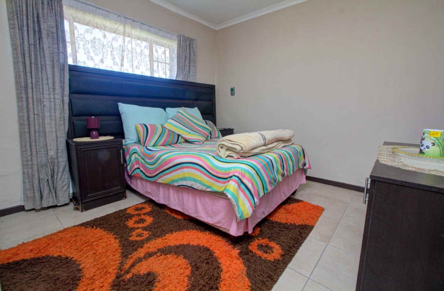 2 Bedroom Property for Sale in Wilgeheuwel Gauteng