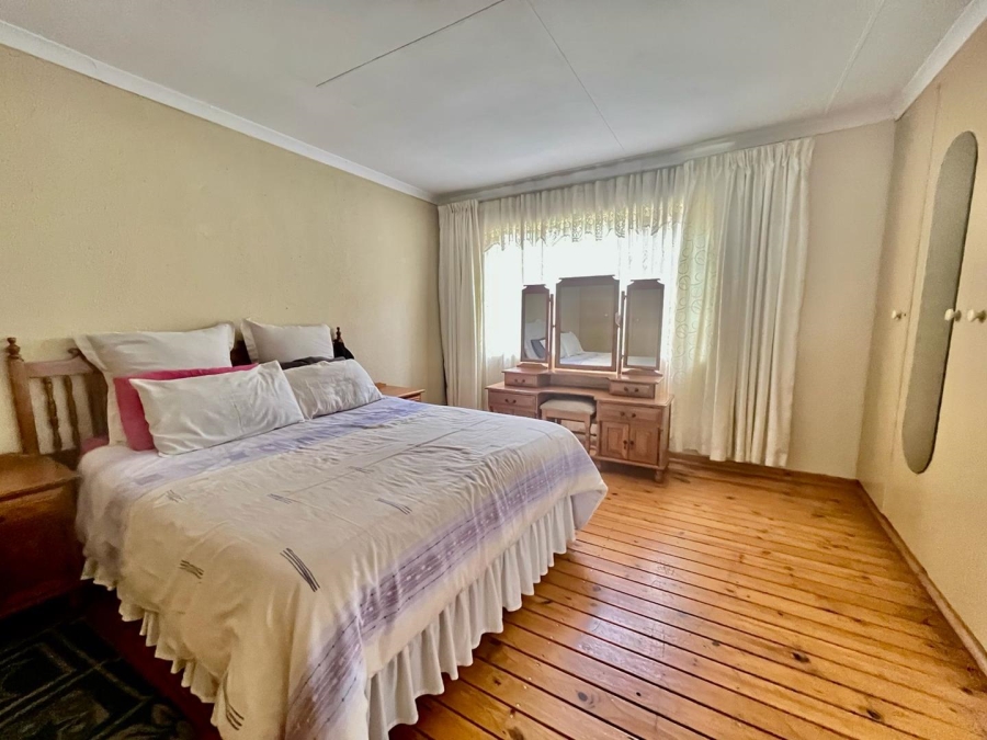 3 Bedroom Property for Sale in Helderkruin Gauteng
