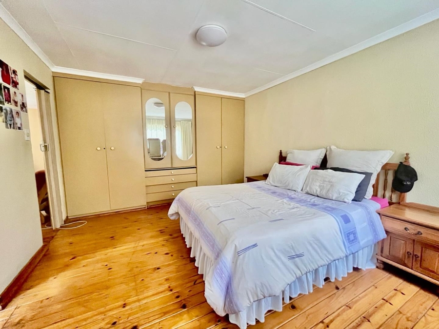 3 Bedroom Property for Sale in Helderkruin Gauteng