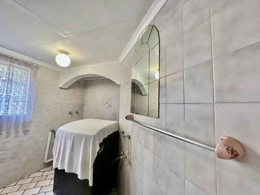 3 Bedroom Property for Sale in Helderkruin Gauteng