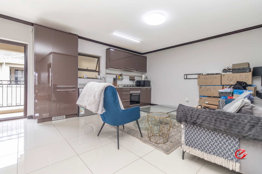 1 Bedroom Property for Sale in Fourways Gardens Gauteng