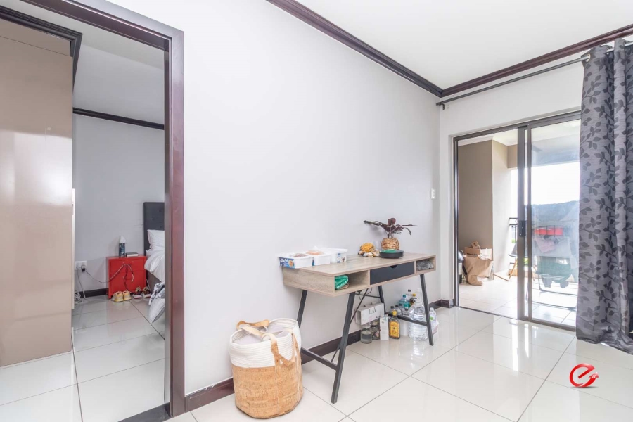 1 Bedroom Property for Sale in Fourways Gardens Gauteng