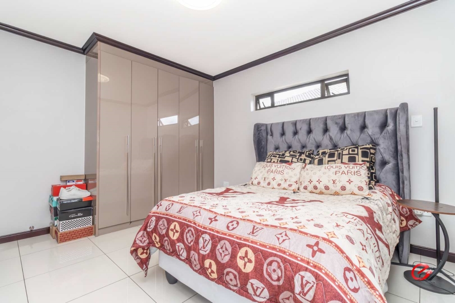 1 Bedroom Property for Sale in Fourways Gauteng