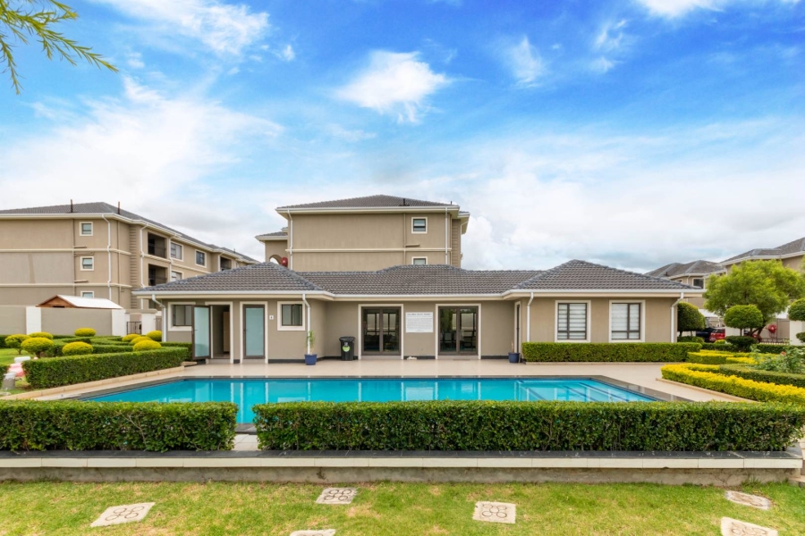 1 Bedroom Property for Sale in Fourways Gauteng