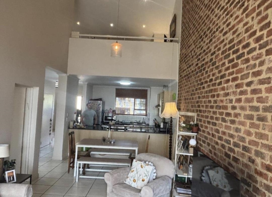 To Let 2 Bedroom Property for Rent in Sandown Gauteng