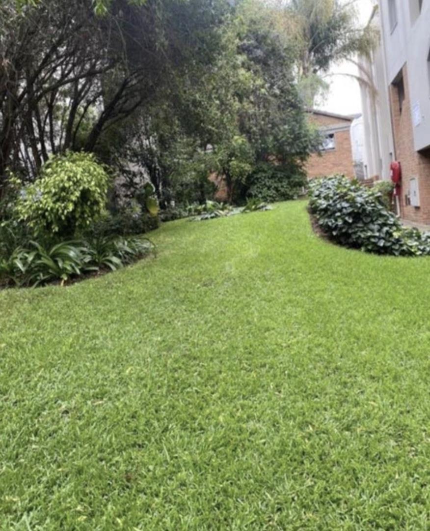 To Let 3 Bedroom Property for Rent in Sandown Gauteng