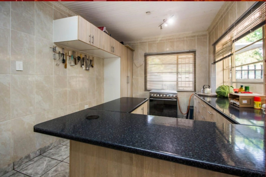 4 Bedroom Property for Sale in Meyerspark Gauteng