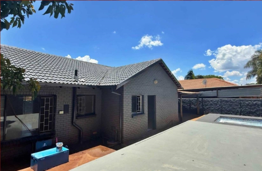 3 Bedroom Property for Sale in Doornpoort Gauteng