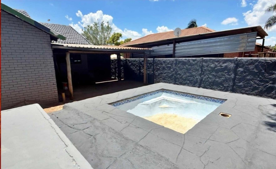 3 Bedroom Property for Sale in Doornpoort Gauteng