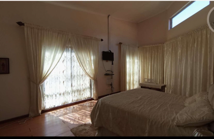 4 Bedroom Property for Sale in The Orchards Gauteng