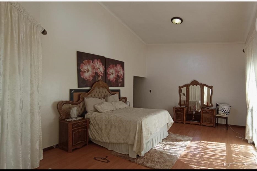 4 Bedroom Property for Sale in The Orchards Gauteng