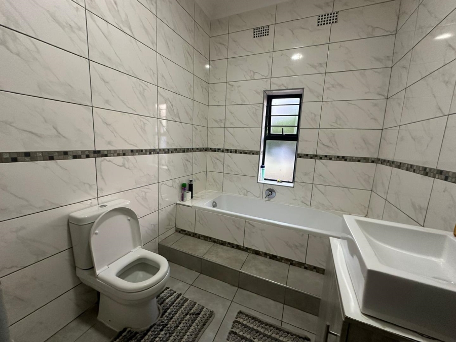 3 Bedroom Property for Sale in The Hill Gauteng