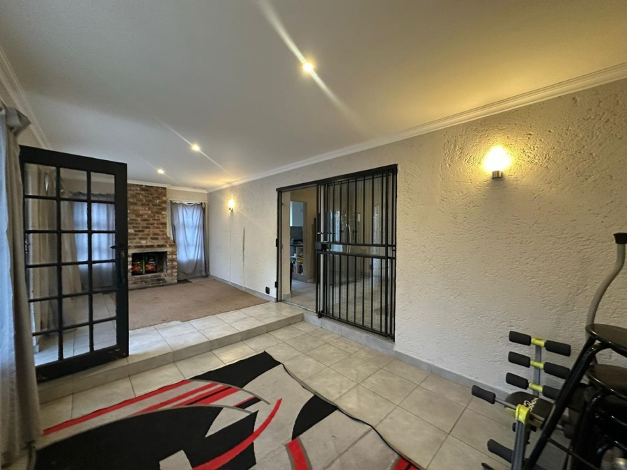 3 Bedroom Property for Sale in The Hill Gauteng