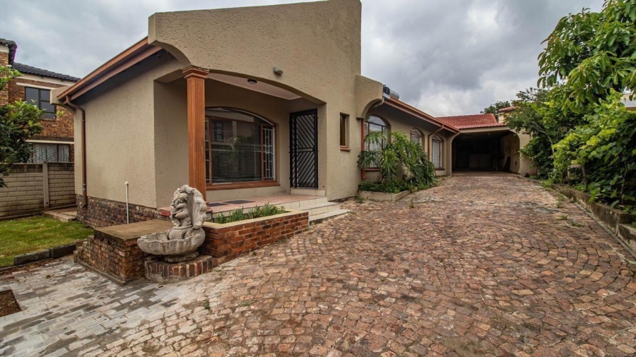 3 Bedroom Property for Sale in Elandspark Gauteng