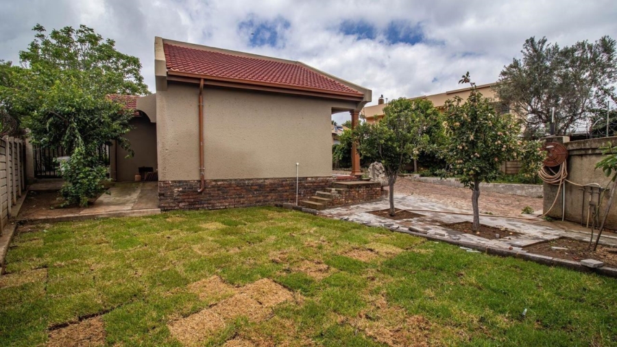 3 Bedroom Property for Sale in Elandspark Gauteng