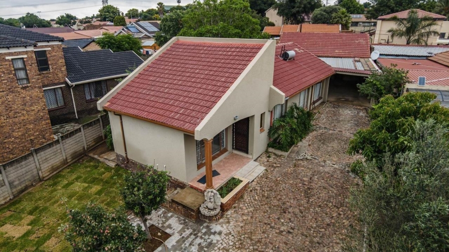 3 Bedroom Property for Sale in Elandspark Gauteng