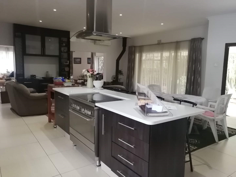 4 Bedroom Property for Sale in Parkdene Gauteng
