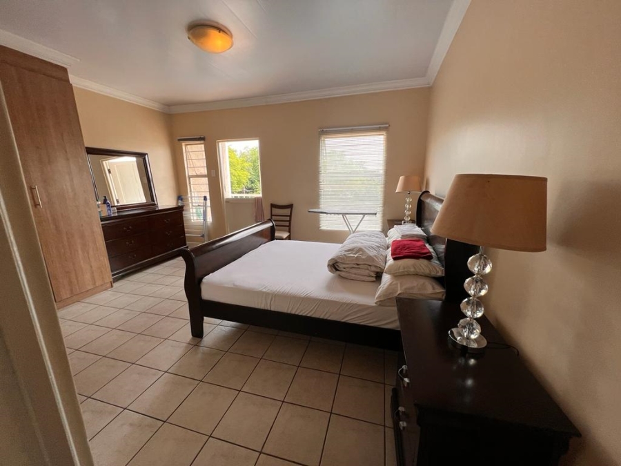 To Let 1 Bedroom Property for Rent in Buccleuch Gauteng