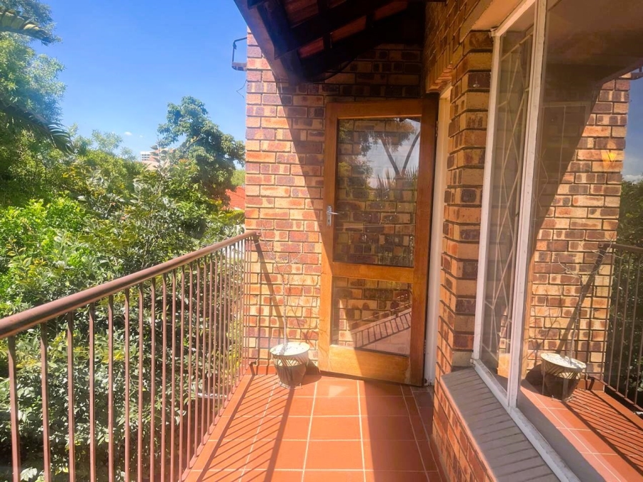 To Let 2 Bedroom Property for Rent in Ferndale Gauteng