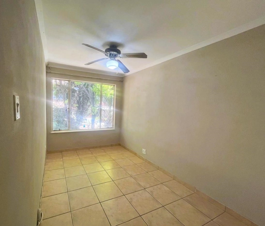 To Let 2 Bedroom Property for Rent in Ferndale Gauteng