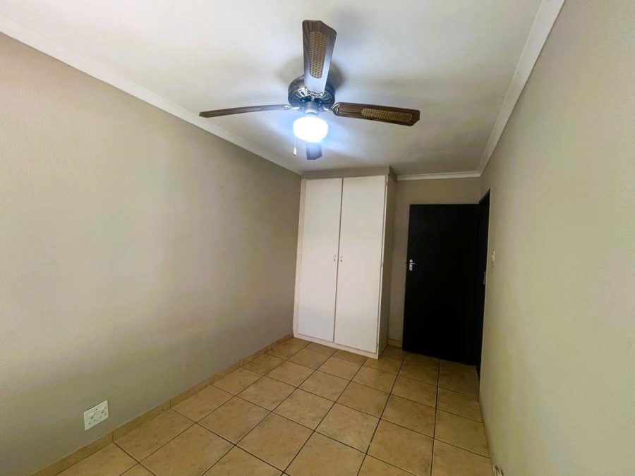 To Let 2 Bedroom Property for Rent in Ferndale Gauteng